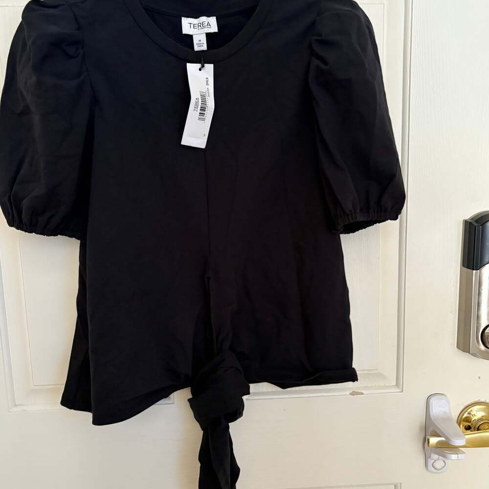 TEREA by Andrea Pitter Women's Black Puffy Sleeve Tie Wrap Top